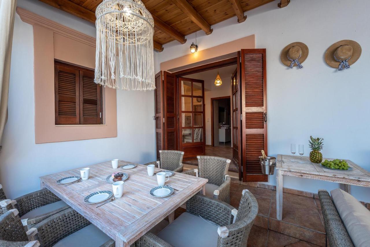 라카니아 Casa Aestas 빌라 외부 사진